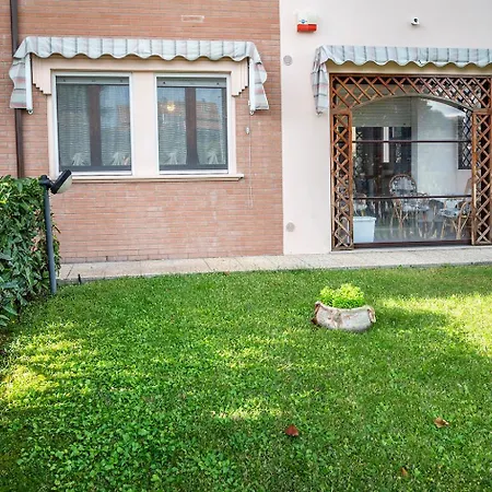 Apartment Se037 - Senigallia, Affascinante Villetta Con Giardino